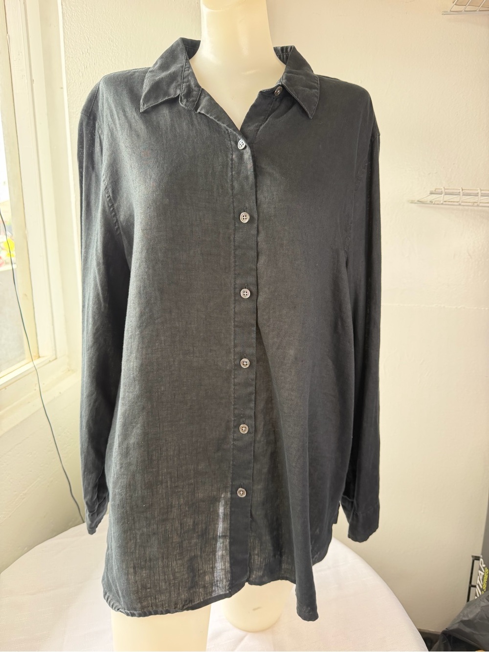 J.Jill Women’s Black Linen Blend Button Front Long Sleeve Shirt